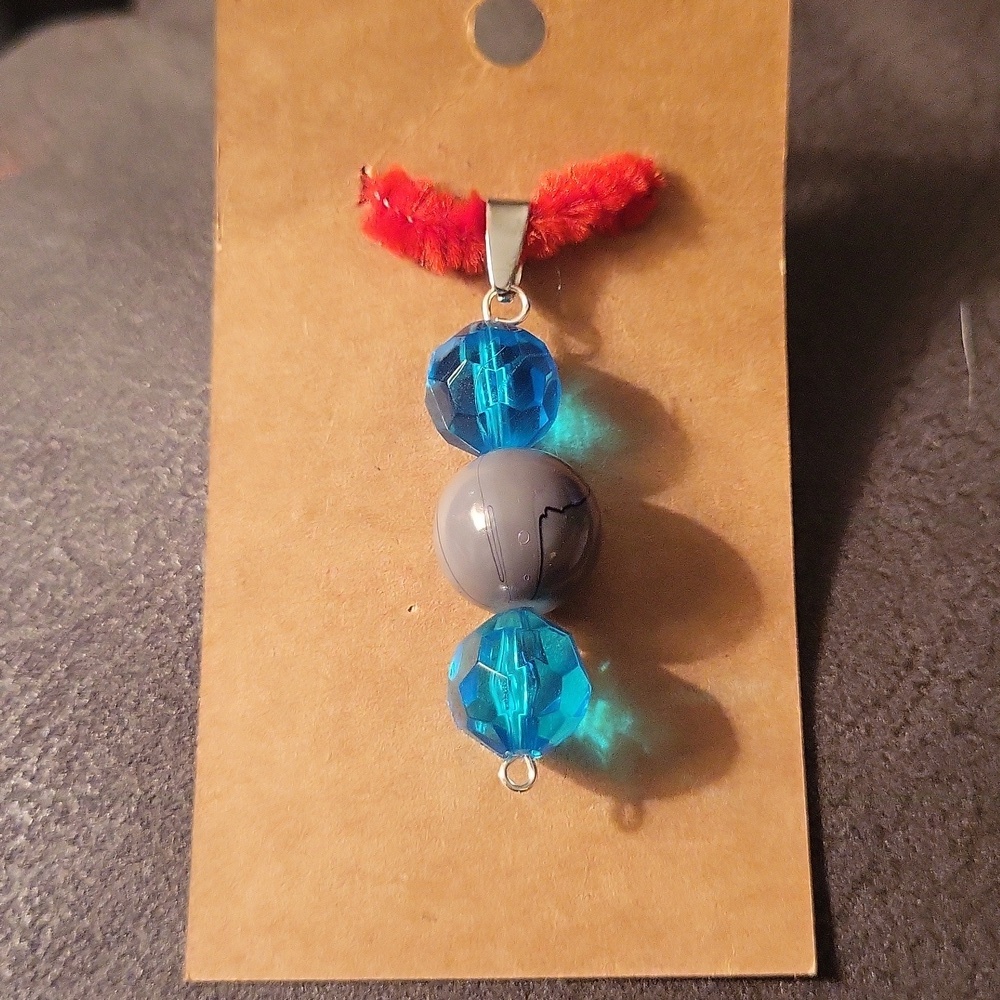 Handmade pendent G13
